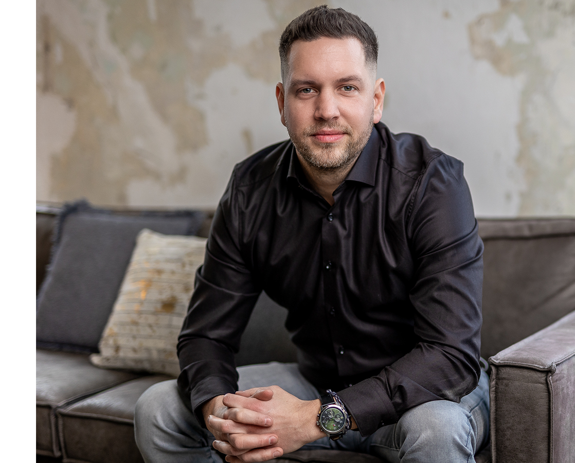 Ladányi Attila ingatlanszakértő